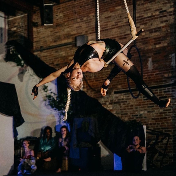 Sandra performing on trapeze